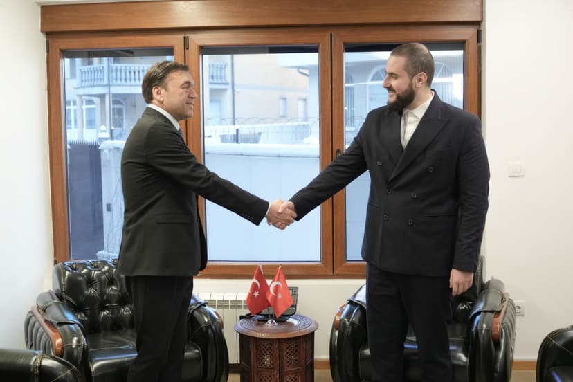 Zukorlić i Pešmen: Prijateljski i konstruktivan razgovor u Konzulatu Republike Turske u Novom Pazaru