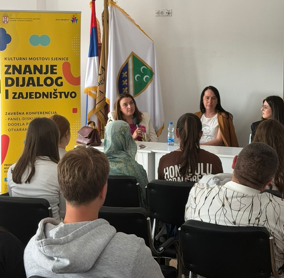 Uz podršku Kabineta ministra Zukorlića održana konferencija „Znanje, dijalog i zajedništvo“ u Sjenici
